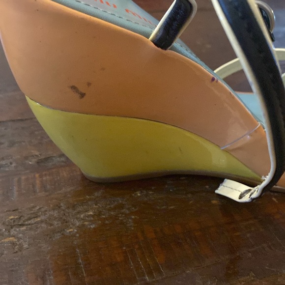 Mui mui Black patent multi colour worn only once. Scuffs as shown in picture - Picture 4 of 6